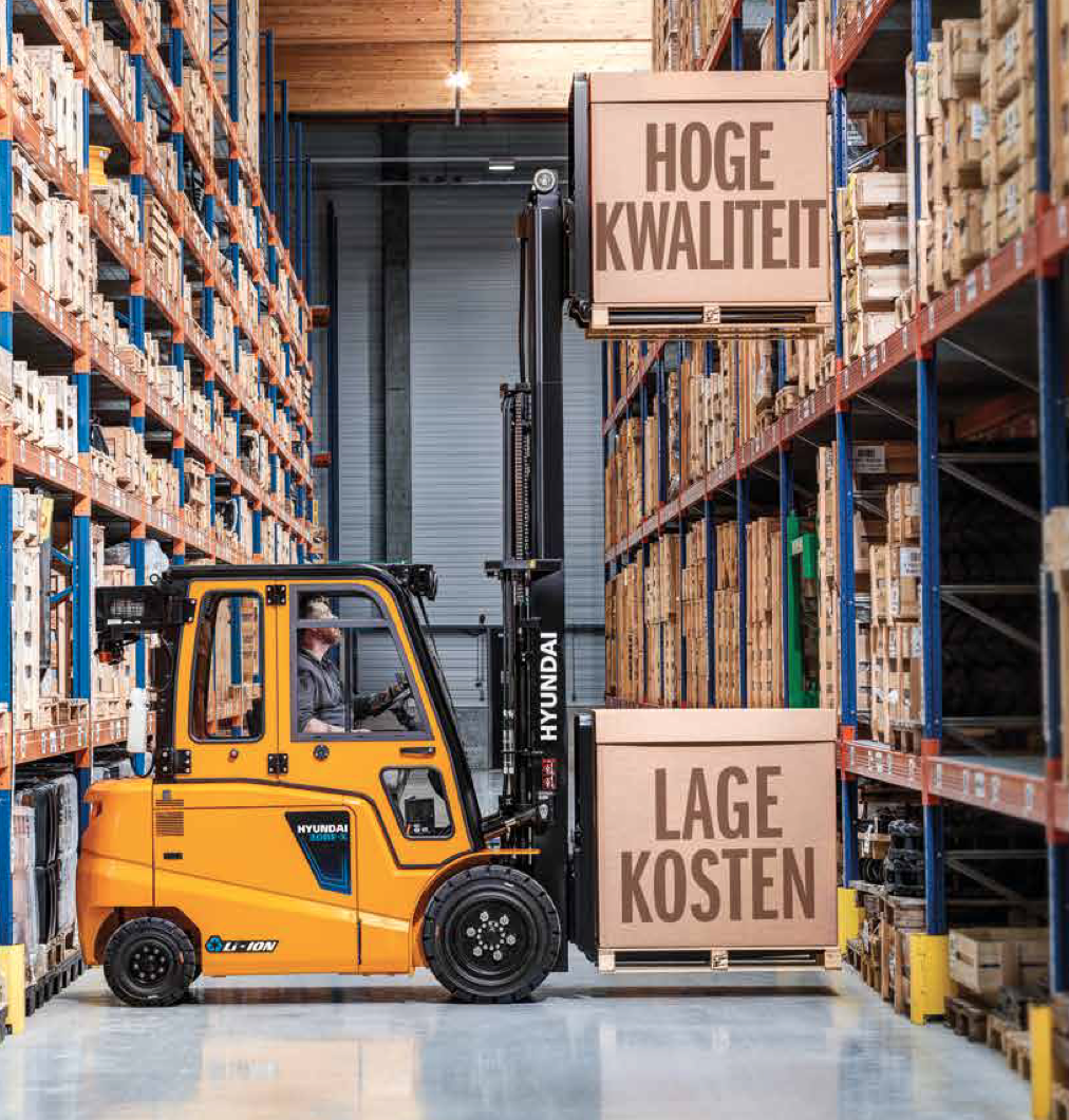 Hyundai BE-X elektrische heftruck in magazijn met dozen