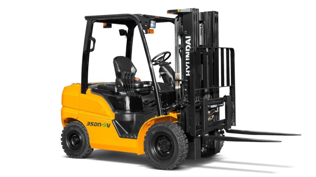 Hyundai D-9V/DN-9V serie diesel heftruck — seriefoto (35DN-9V afgebeeld)